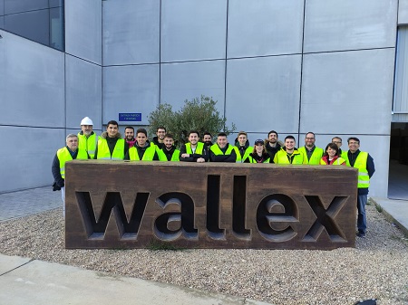 Los estudiantes de Grado Superior de Robótica visitan Wallex